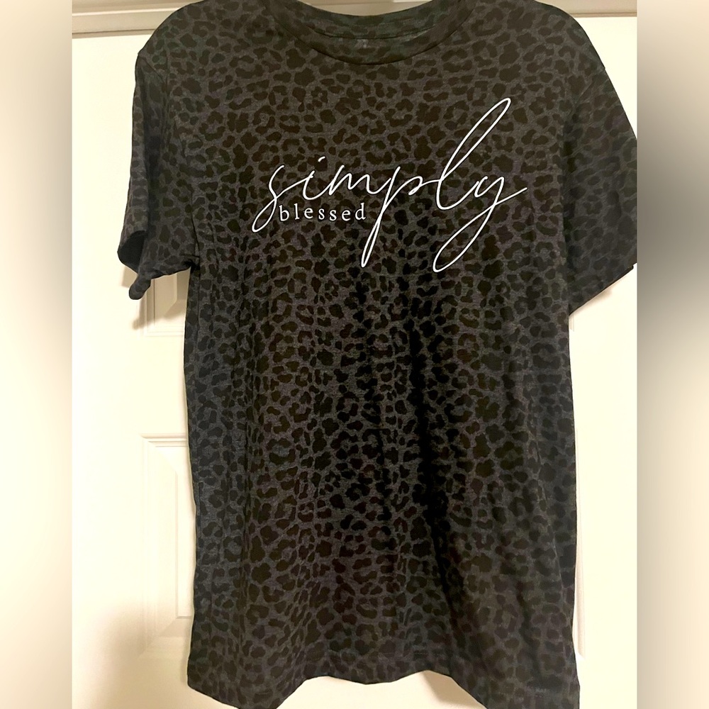 Love in Faith Black Leopard Shirt S